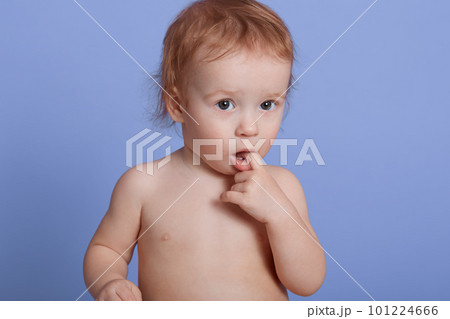 boy child nude  