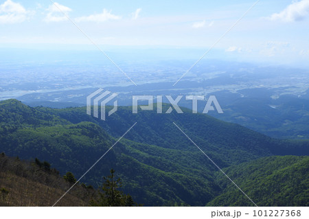 釈迦ヶ岳登山、八方ヶ原大間々台登山口より 釈迦ヶ岳登山、八方ヶ原大間々台登山口より 101227368