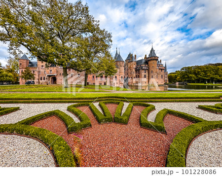 Castle De Haar or Kasteel de haar in Utrecht, Netherlands 101228086