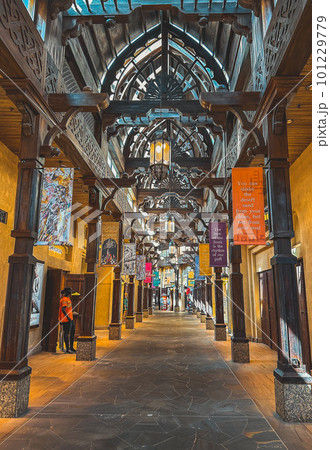 Interior of Souk Madinat Jumeirah in Dubai, traditional arabian bazaar market, UAE 101229779