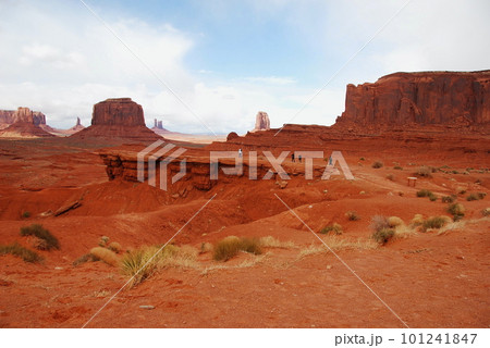 コロラド高原　モニュメント・バレー　ジョン・フォード・ポイント 101241847