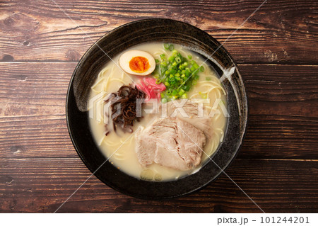 とんこつラーメン 101244201