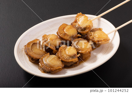 ホタテの串焼き (てりやき) ホタテの串焼き (てりやき) 101244252