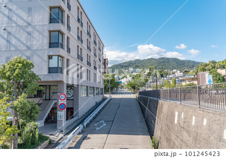 駅前風景　芦屋川駅 101245423