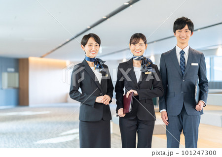 ホテル ホテルマン ビジネス 接客 コンシェルジュ 不動産 撮影協力「LINK FOREST」 ホテル ホテルマン ビジネス 接客 コンシェルジュ 不動産 撮影協力「LINK FOREST」 101247300