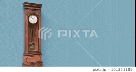 Vintage wooden clock on the wall with wallpaper. 3D illustration Vintage wooden clock on the wall with wallpaper. 3D illustration 101251189