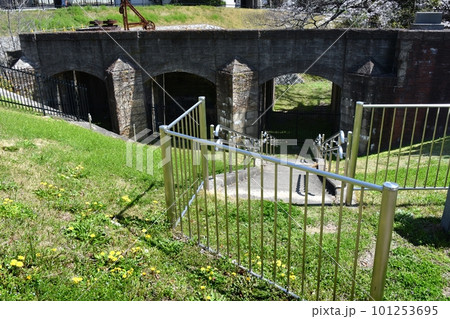 淀川旧分流施設 毛馬洗堰 101253695