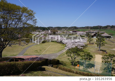 岡山県が広く県民に畜産に対する親しみや理解を深めてもらうことを目的とし建設した公園施設「まきばの館」 101263956