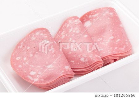 サラダ用ビアハム (ボロニアソーセージ) サラダ用ビアハム (ボロニアソーセージ) 101265866