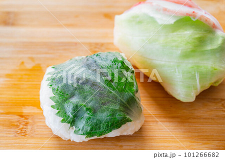 ライスペーパーおにぎり ライスペーパーおにぎり 101266682