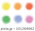 絵の具_スプレーで勢いをつけて描いた自然で繊細な飛び散り 101269062
