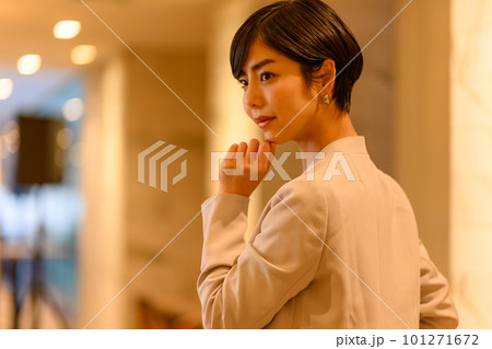 ビジネスウーマン 101271672