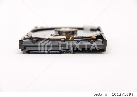 【ハードディスクドライブ中の蓋を開けた中】 101271693