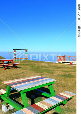【香川県】晴天の雲辺寺山頂公園(天空のブランコ・フォトフレーム) 【香川県】晴天の雲辺寺山頂公園(天空のブランコ・フォトフレーム) 101271880