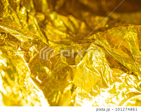 背景　メタリック　金　金箔　金色　ゴールド　黄金　壁紙　黄金　gold　キラキラ　ラグジュアリー 101274861
