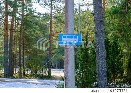 Blue and white bus parking sign with bus icon. Blue and white bus parking sign with bus icon. 101275521
