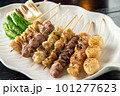 おいしい焼き鳥の盛り合わせ 101277623