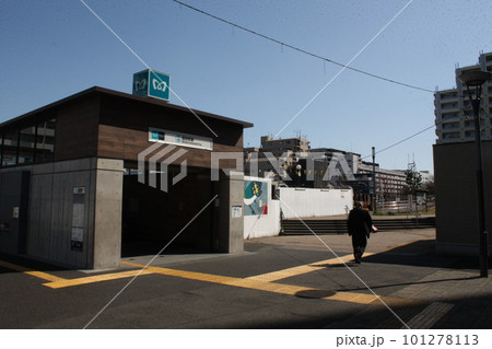 東西線　南砂町駅　駅入口 101278113