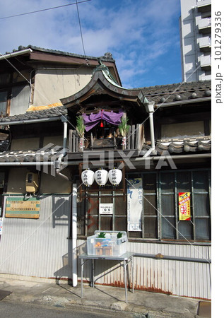 名古屋市：元日の屋根神〔西区栄生1丁目〕 101279336