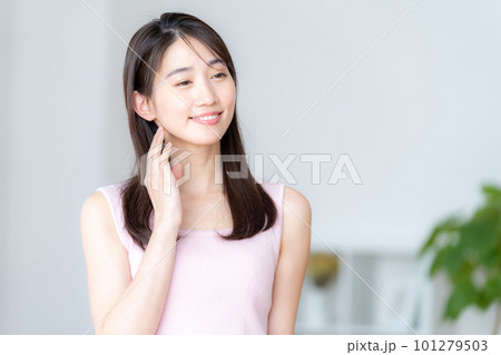 若い女性のスキケンア 若い女性のスキケンア 101279503