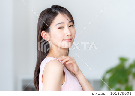 若い女性のスキケンア 若い女性のスキケンア 101279601