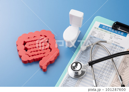医療イメージ写真 腸 聴診器 トイレ 血液検査 医療イメージ写真 腸 聴診器 トイレ 血液検査 101287600