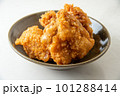 おいしい鶏の唐揚げ 101288414