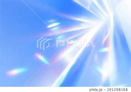 透明感のある青色の夏のイメージ日差しフレア反射背景 101298168