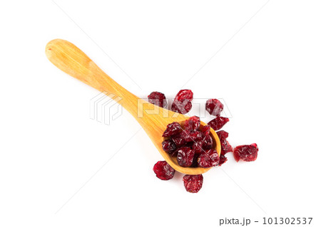 Dried cranberries  on white 101302537