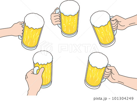 ビールジョッキを持つ手色々 101304249