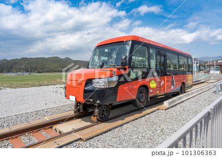 【阿佐海岸鉄道】鉄道モードのDMV 101306363