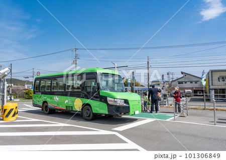 【阿佐海岸鉄道】停車中のDMV【バスモード】 【阿佐海岸鉄道】停車中のDMV【バスモード】 101306849