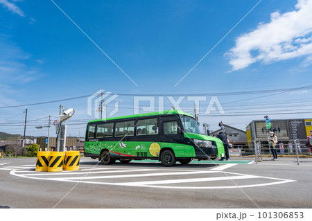 【阿佐海岸鉄道】停車中のDMV【バスモード】 【阿佐海岸鉄道】停車中のDMV【バスモード】 101306853