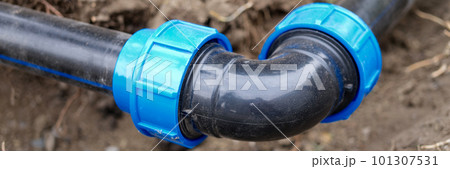 Plumbing water drainage installation, underground irrigation system Plumbing water drainage installation, underground irrigation system 101307531