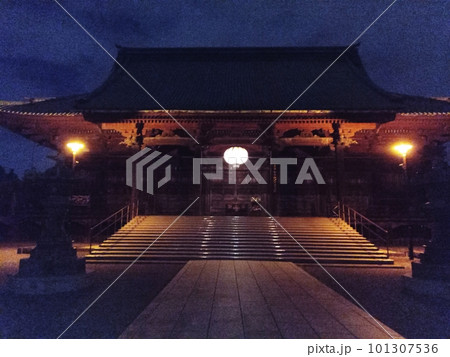 真夜中の護国寺 101307536