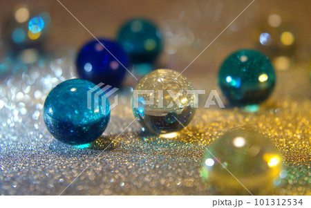 ビー玉の魅力 101312534