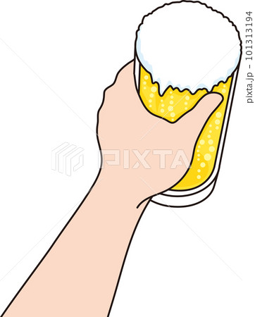 グラスビールを持つ手 グラスビールを持つ手 101313194