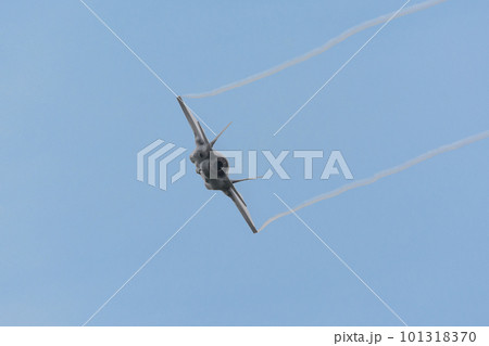 イギリス空軍F-35BライトニングⅡ旋回 イギリス空軍F-35BライトニングⅡ旋回 101318370
