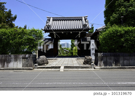 天寧寺　額縁門 101319670