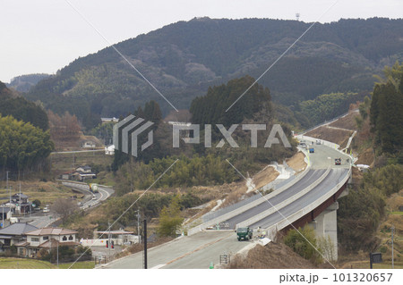 九州中央自動車道 冷水地区 101320657