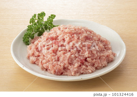 鮪のたたき 101324416