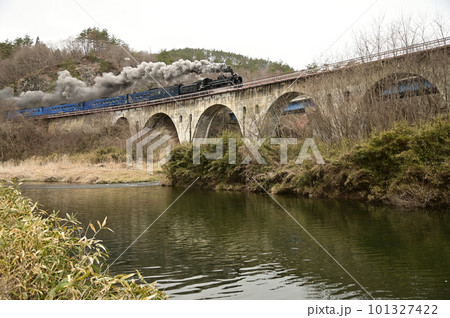 SLも走る釜石線 達曾部川橋梁 SLも走る釜石線 達曾部川橋梁 101327422
