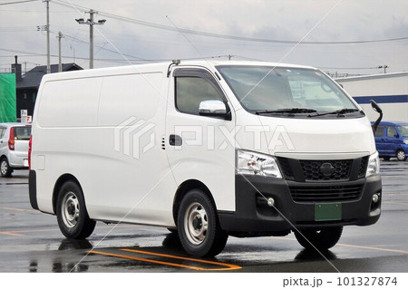 自動車イメージ ワンボックスタイプの商用バン 自動車イメージ ワンボックスタイプの商用バン 101327874
