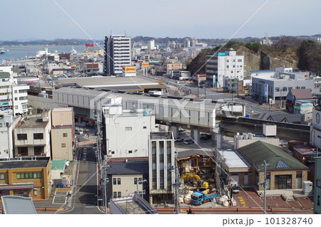 壱番館展望台から眺めた塩釜市の街並 壱番館展望台から眺めた塩釜市の街並 101328740