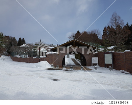 雪景色のトラピスチヌ修道院_函館 101330493