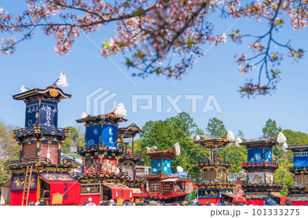 犬山祭、満開の桜と車山〈愛知県犬山市〉 犬山祭、満開の桜と車山〈愛知県犬山市〉 101333275