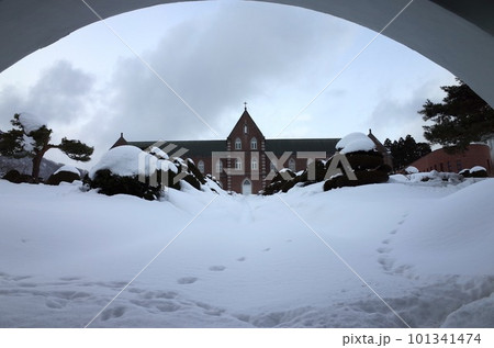 雪の中のトラピスト修道院_渡島当別 101341474