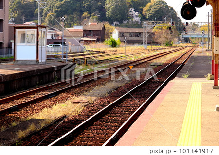 　益田駅 益田駅 島根県 益田市 山陰本線 山口線 駅 駅舎の写真素材 [101341917] - PIXTA