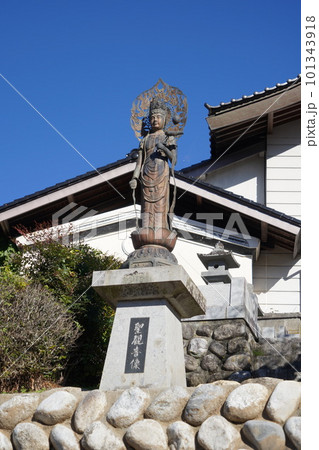 長野県伊那市・高遠城下石仏ウオーク2022　(高遠の風景)(数ケ寺)(石仏作家守屋) 101343918