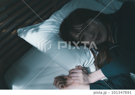 The bedroom. 101347691